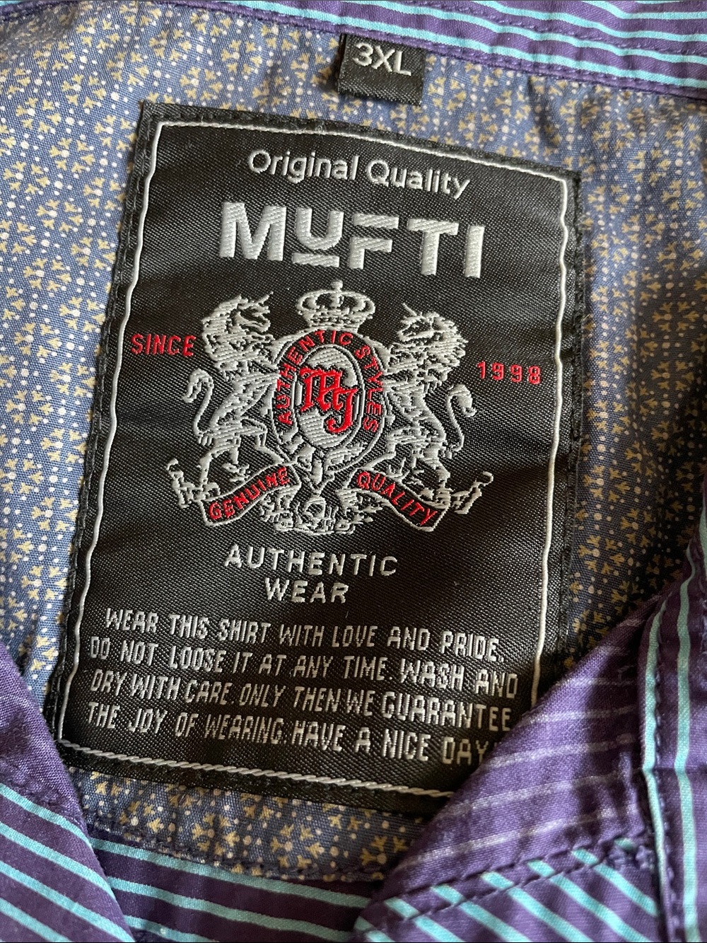 Men shirts bundle - Picture 6 of 7